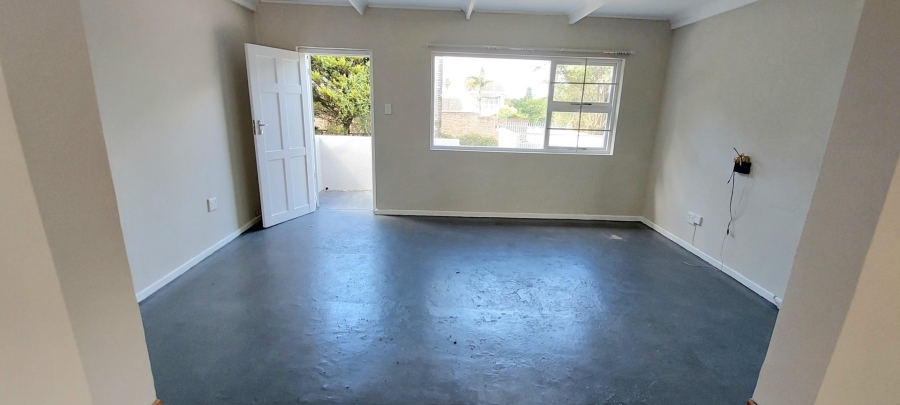 3 Bedroom Property for Sale in Gonubie Eastern Cape
